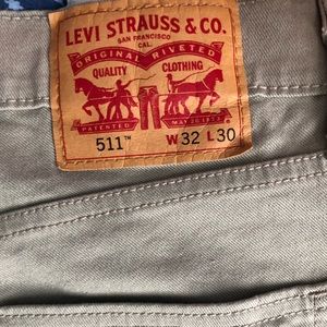 Levi 511 slim jeans khaki 32x30